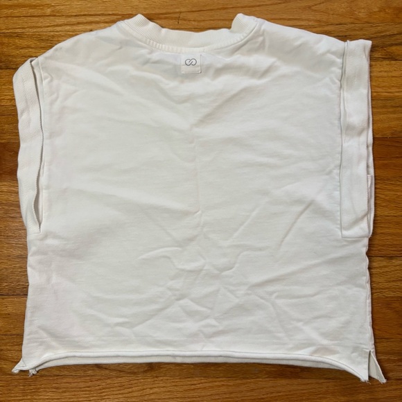 CALIA Athleisure White Extended Shoulder Cuffed Sleeveless Top - Picture 2 of 2